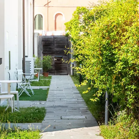 App In 15 Min From Train Station S L * Venedig