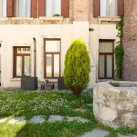 App In 15 Min From Train Station S L * Venedig